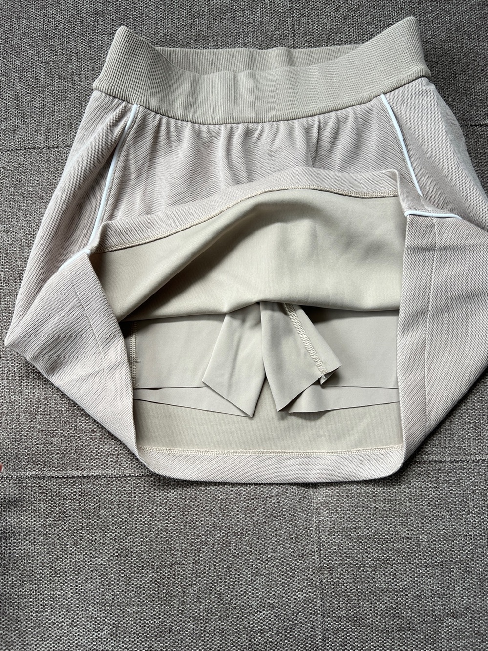 NWT Spanx Women’s Airpique Ashwood Skort Size Small - Picture 9 of 9